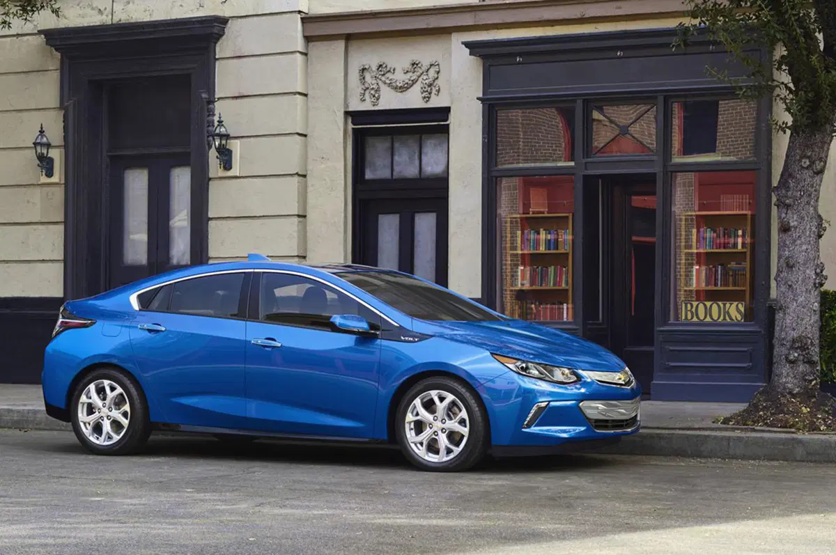 Nuova Chevrolet Volt: più lontani (in elettrico) con meno peso (5)