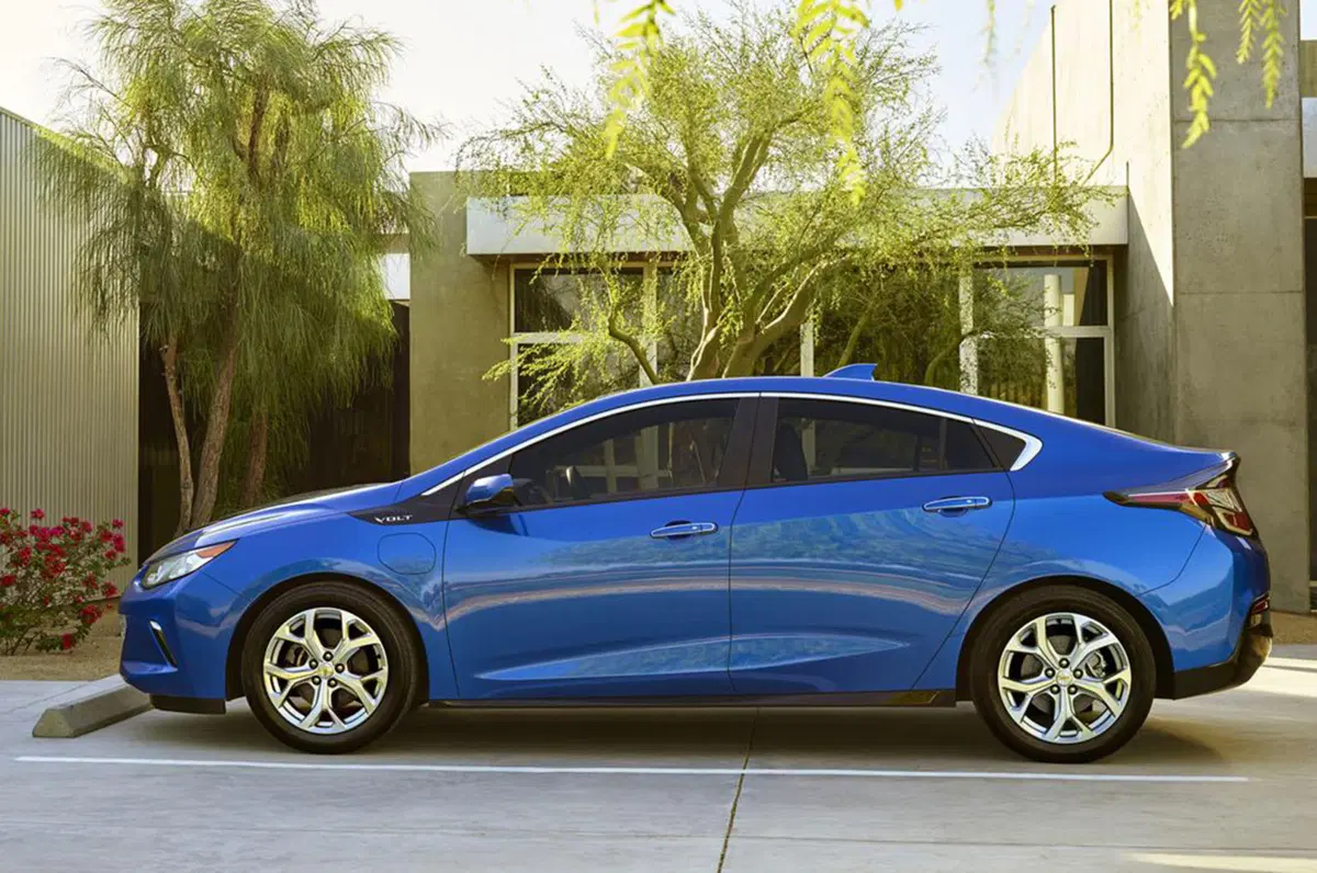 Nuova Chevrolet Volt: più lontani (in elettrico) con meno peso (8)