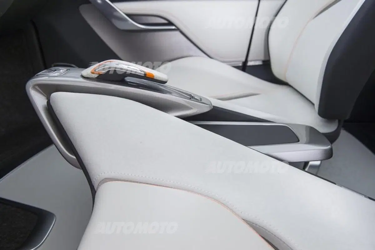 Chevrolet Bolt concept: un prototipo per sfidare la i3? (5)