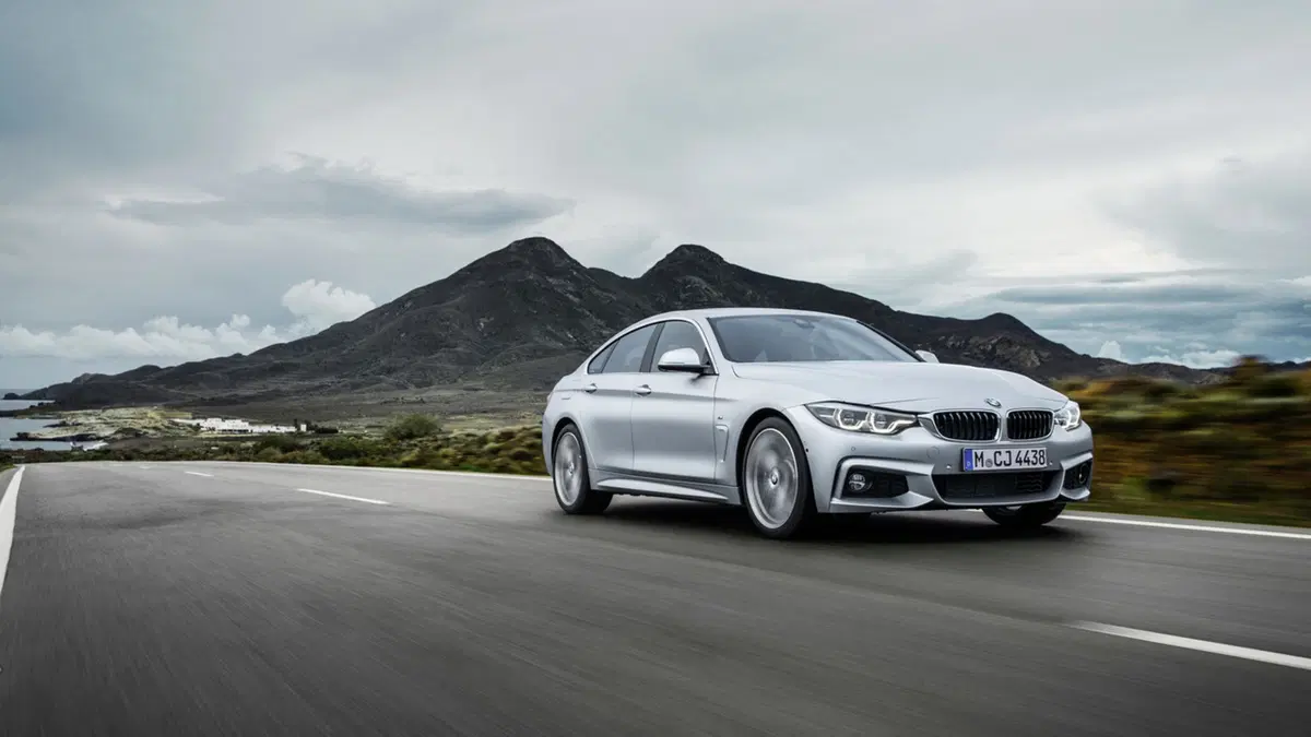 BMW Serie 4 e M4 restyling 2017: cambiamenti di fino [Video] (32)