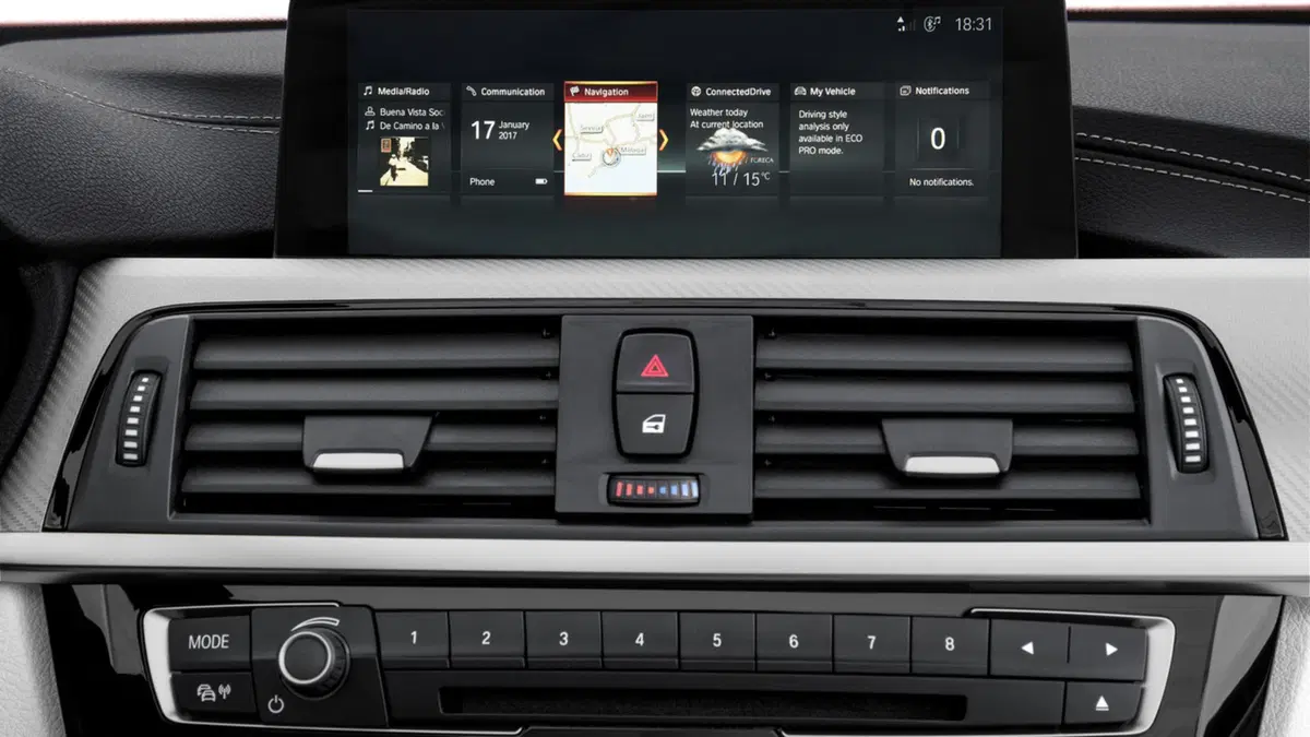 BMW Serie 4 e M4 restyling 2017: cambiamenti di fino [Video] (43)