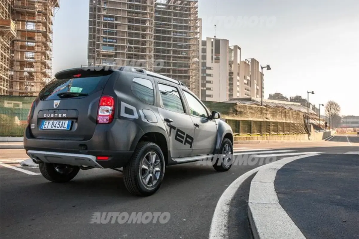 Dacia Duster: dopo Brave e Freeway ecco Titan (5)