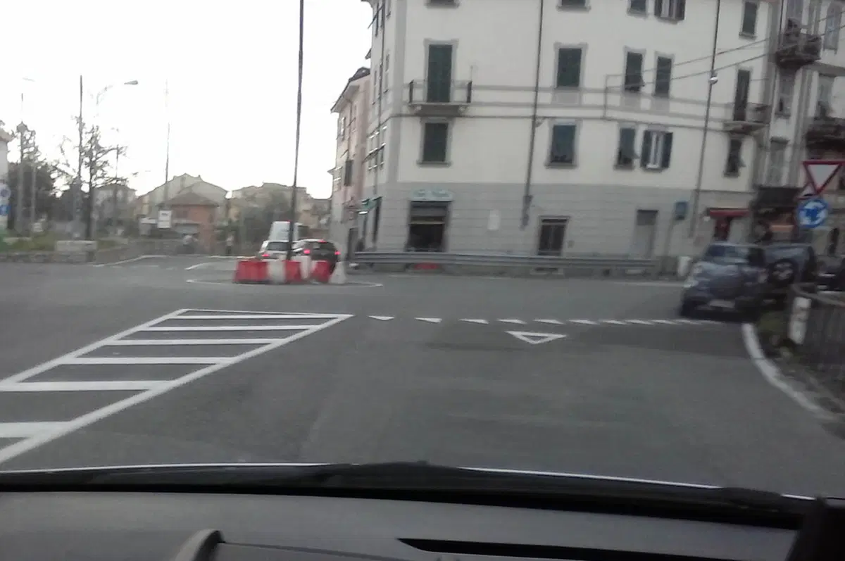 De Vita: «Rotonde? Non si è ancora capito come costruirle e percorrerle» (6)