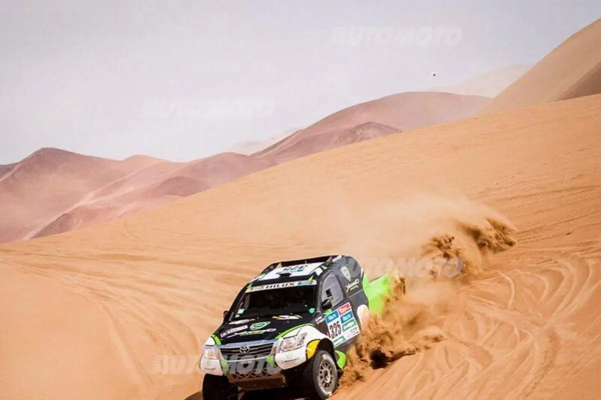 Dakar 2015, Tappa 11. Barreda (Honda) vince nelle moto, Al-Attiyah (Mini) nelle auto (19)