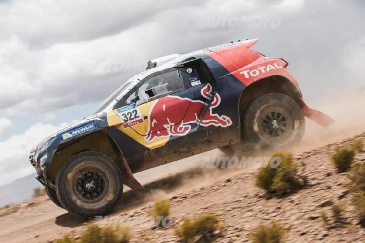 Dakar 2015, Tappa 11. Barreda (Honda) vince nelle moto, Al-Attiyah (Mini) nelle auto (26)
