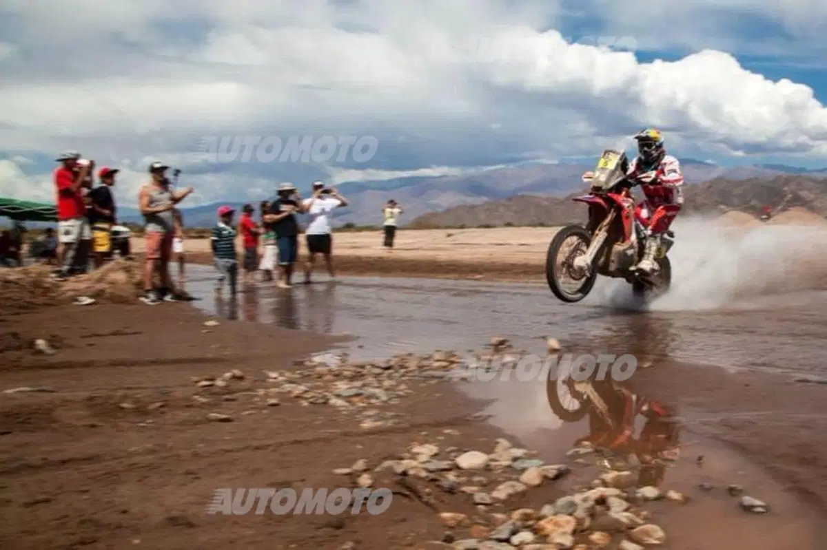 Dakar 2015, Tappa 12. Nelle moto vince Price (KTM). Fra le auto è primo Terranova (Mini) (9)