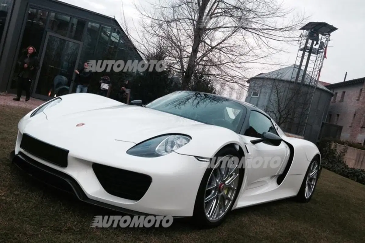 Ex-Machina by Porsche: dare valore alle idee rimette in moto il Paese (5)