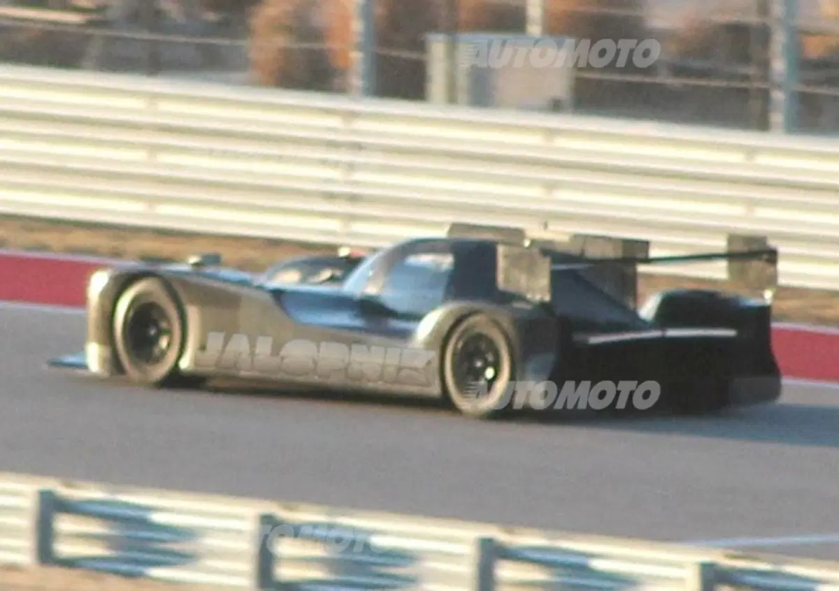 Nissan GT-R LM Nismo: l'incredibile LMP1 con motore anteriore per il WEC