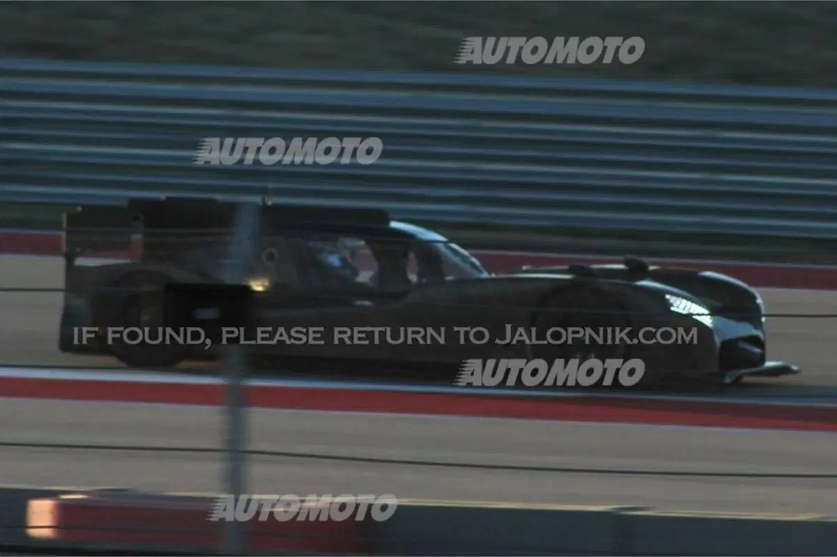 Nissan GT-R LM Nismo: l'incredibile LMP1 con motore anteriore per il WEC (4)