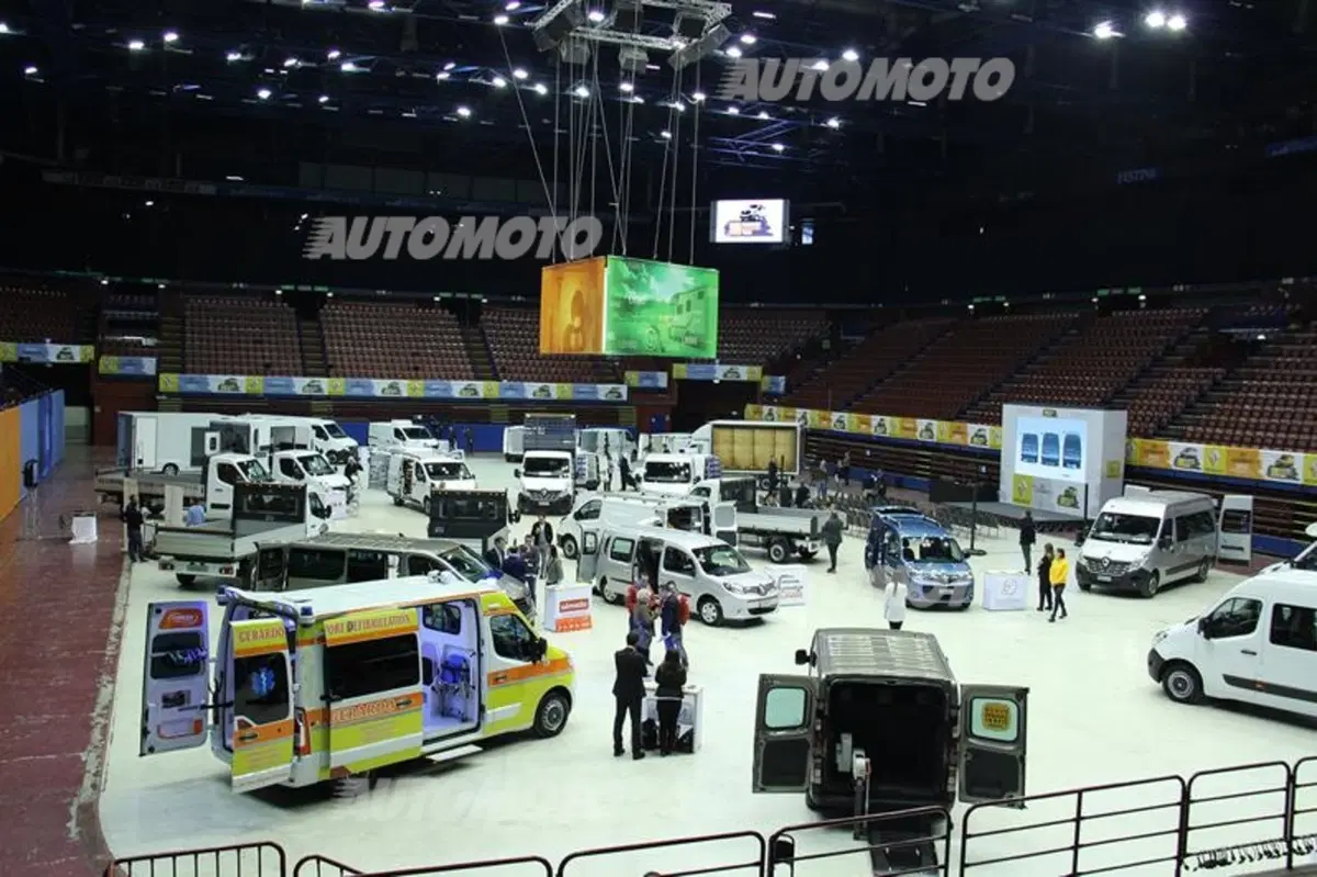Renault all'attacco nei veicoli commerciali con una strategia a 360°