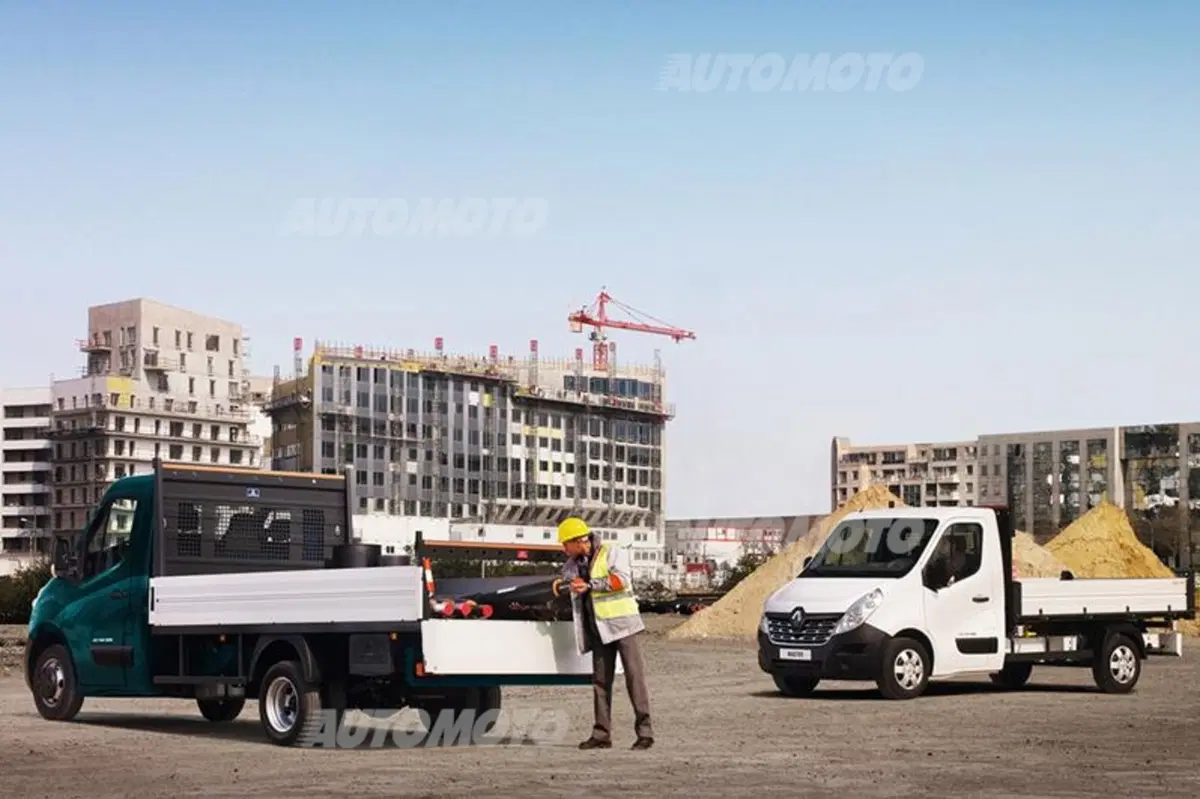 Renault all'attacco nei veicoli commerciali con una strategia a 360° (20)
