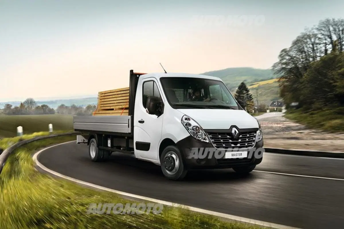 Renault all'attacco nei veicoli commerciali con una strategia a 360° (21)