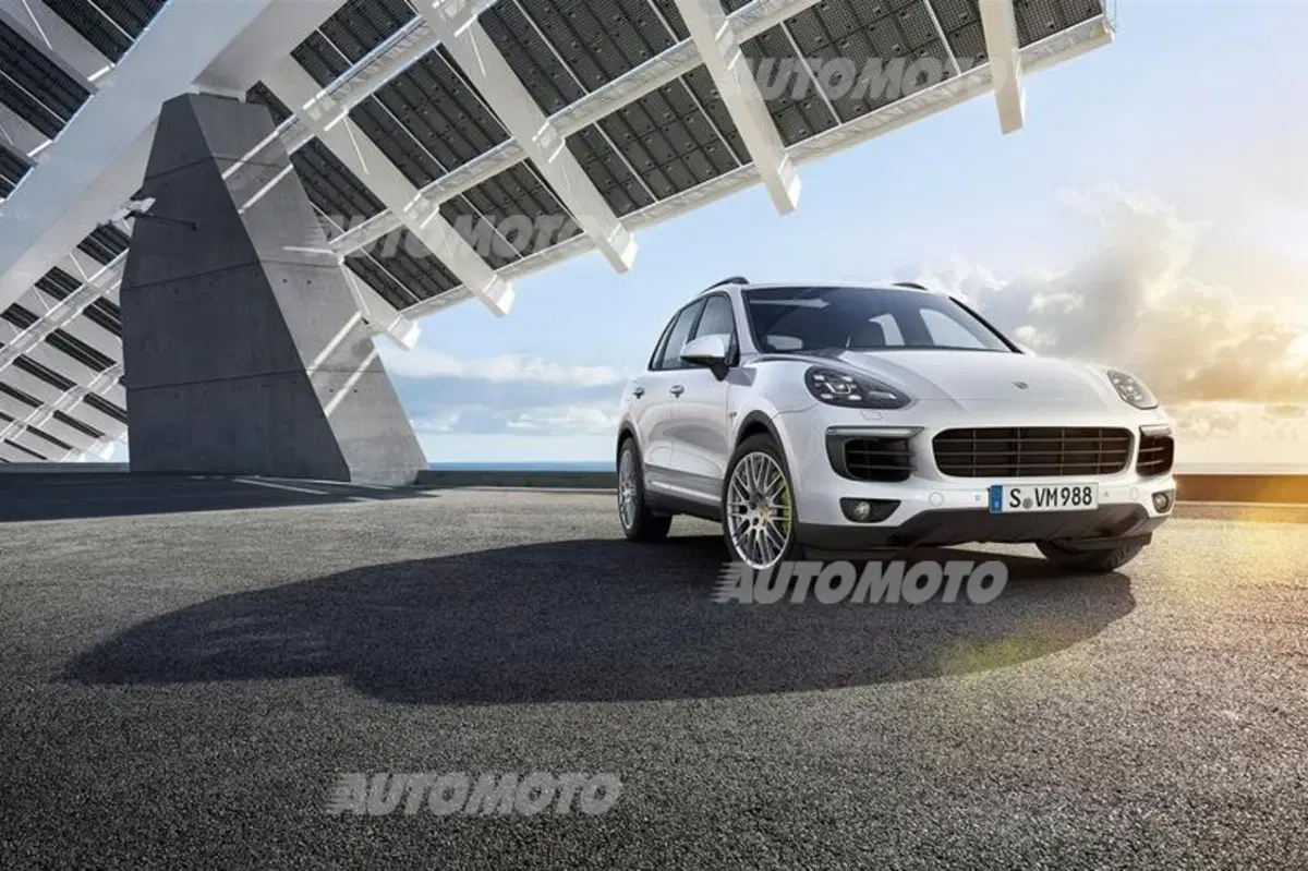 Porsche Cayenne S E-Hybrid: quanto consuma davvero? La video-prova (4)