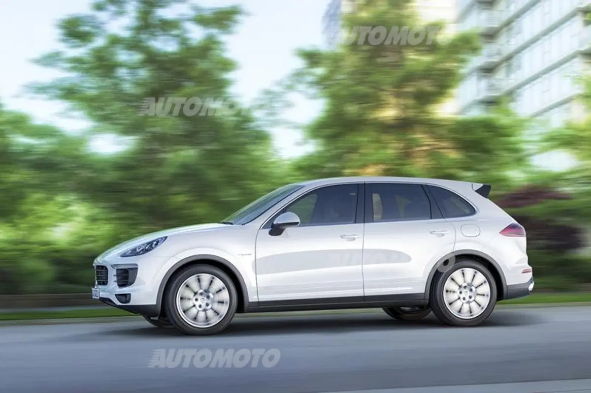 Porsche Cayenne S E-Hybrid: quanto consuma davvero? La video-prova (13)