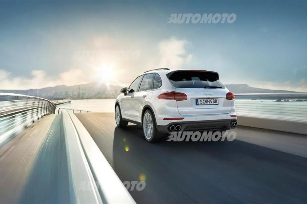 Porsche Cayenne S E-Hybrid: quanto consuma davvero? La video-prova (18)