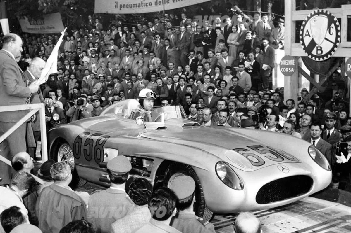 Mercedes-Benz Italia: 2,3 milioni di Stelle in 40 anni di storia (2)