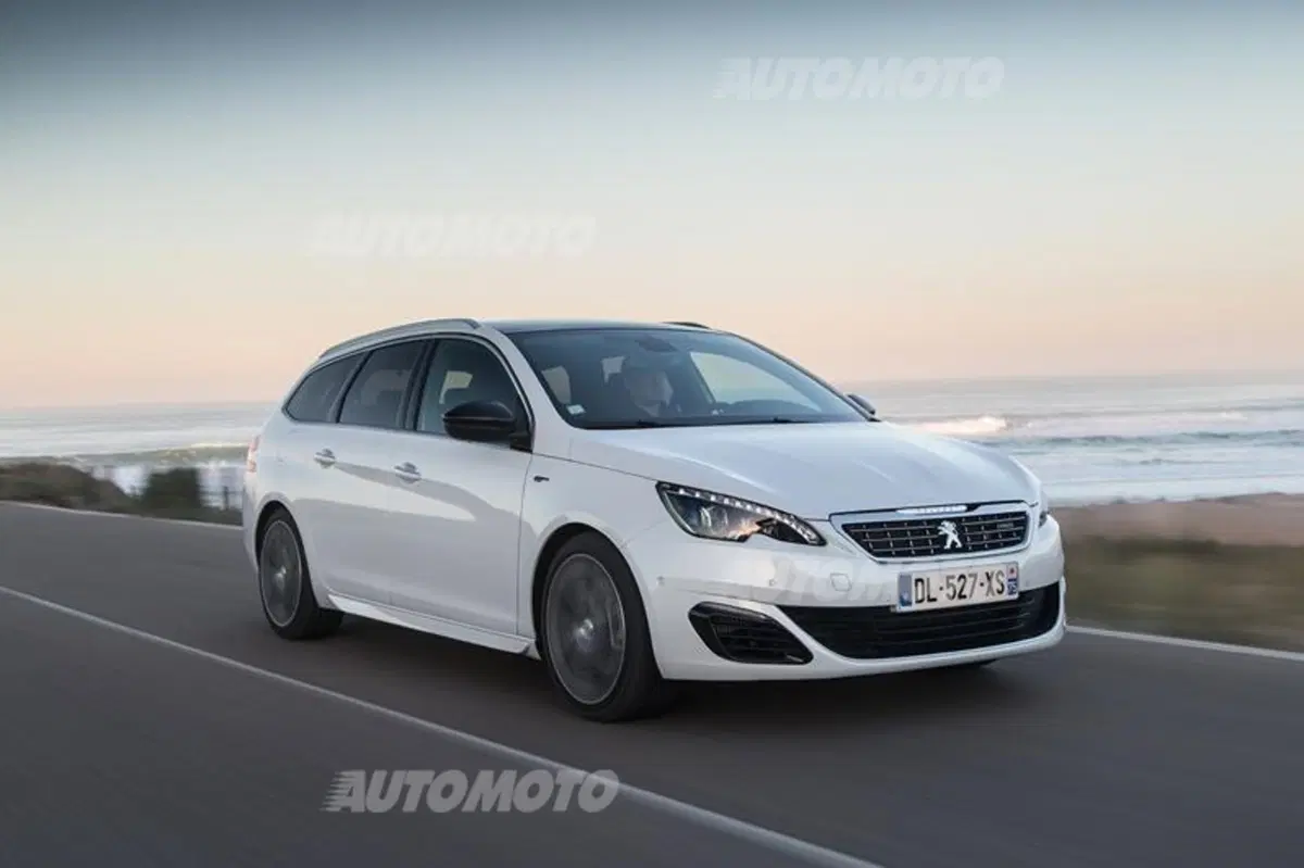 Peugeot 308 GT (17)