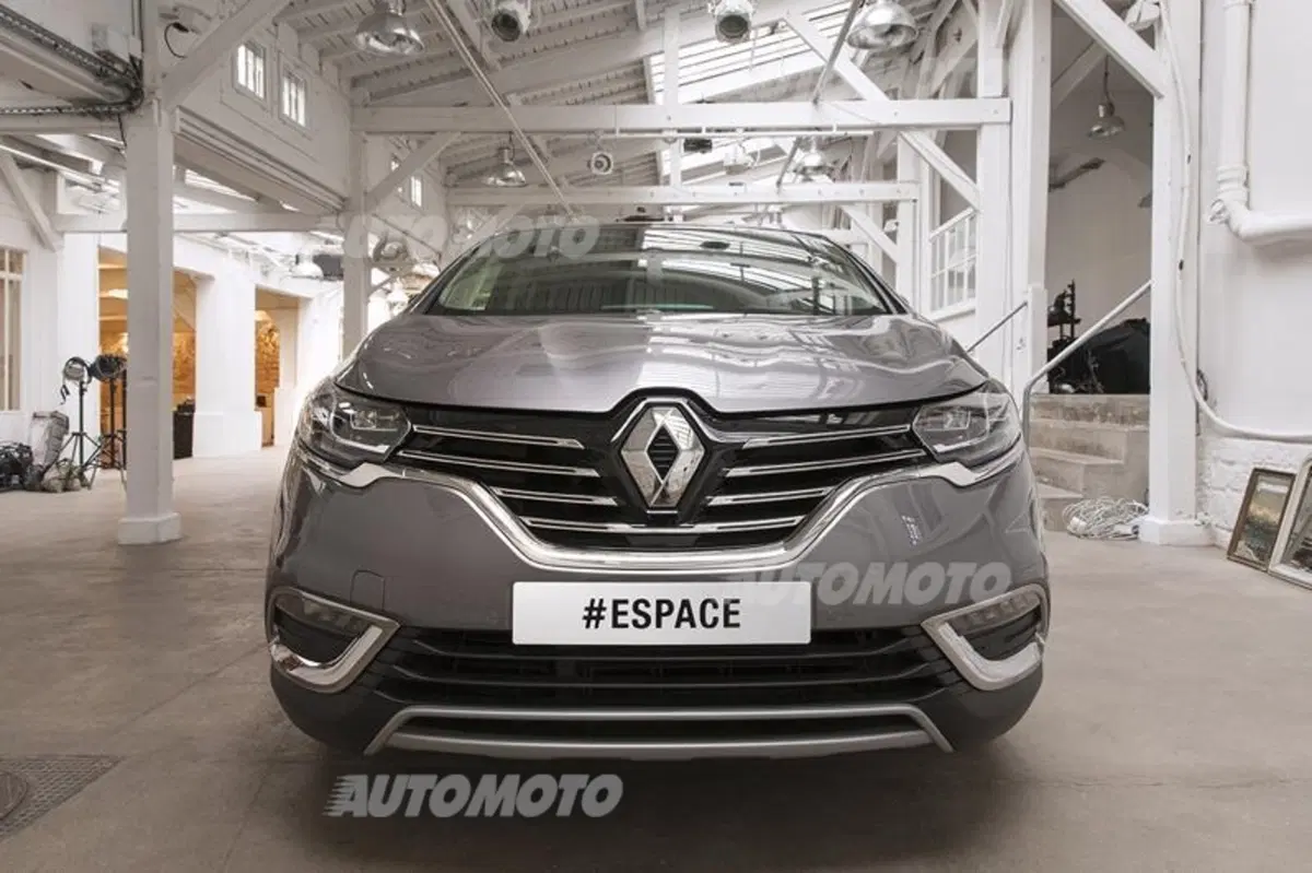 Nuova Renault Espace: da monovolume a crossover. Gamma e prezzi (2)