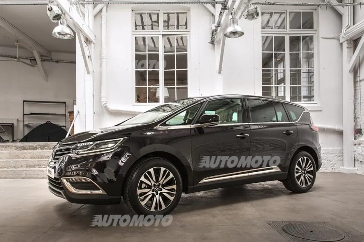 Nuova Renault Espace: da monovolume a crossover. Gamma e prezzi (16)