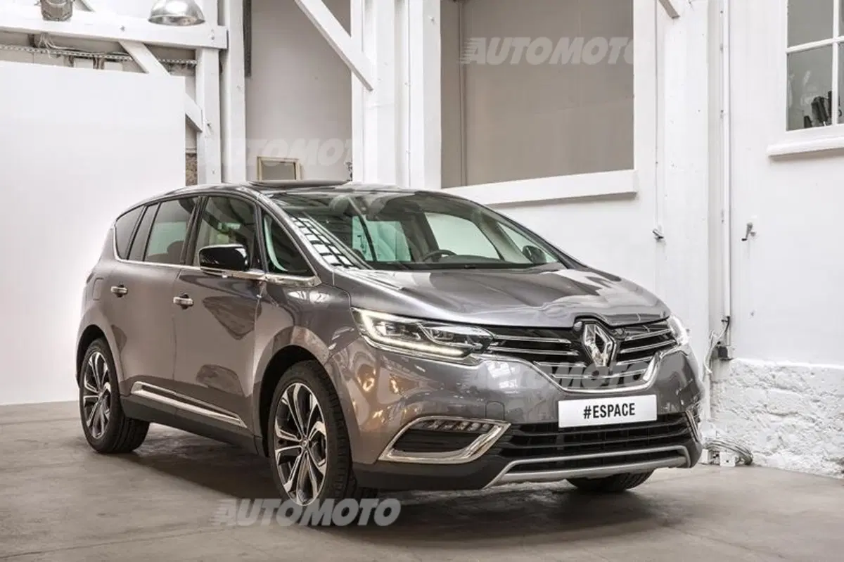 Nuova Renault Espace: da monovolume a crossover. Gamma e prezzi (23)