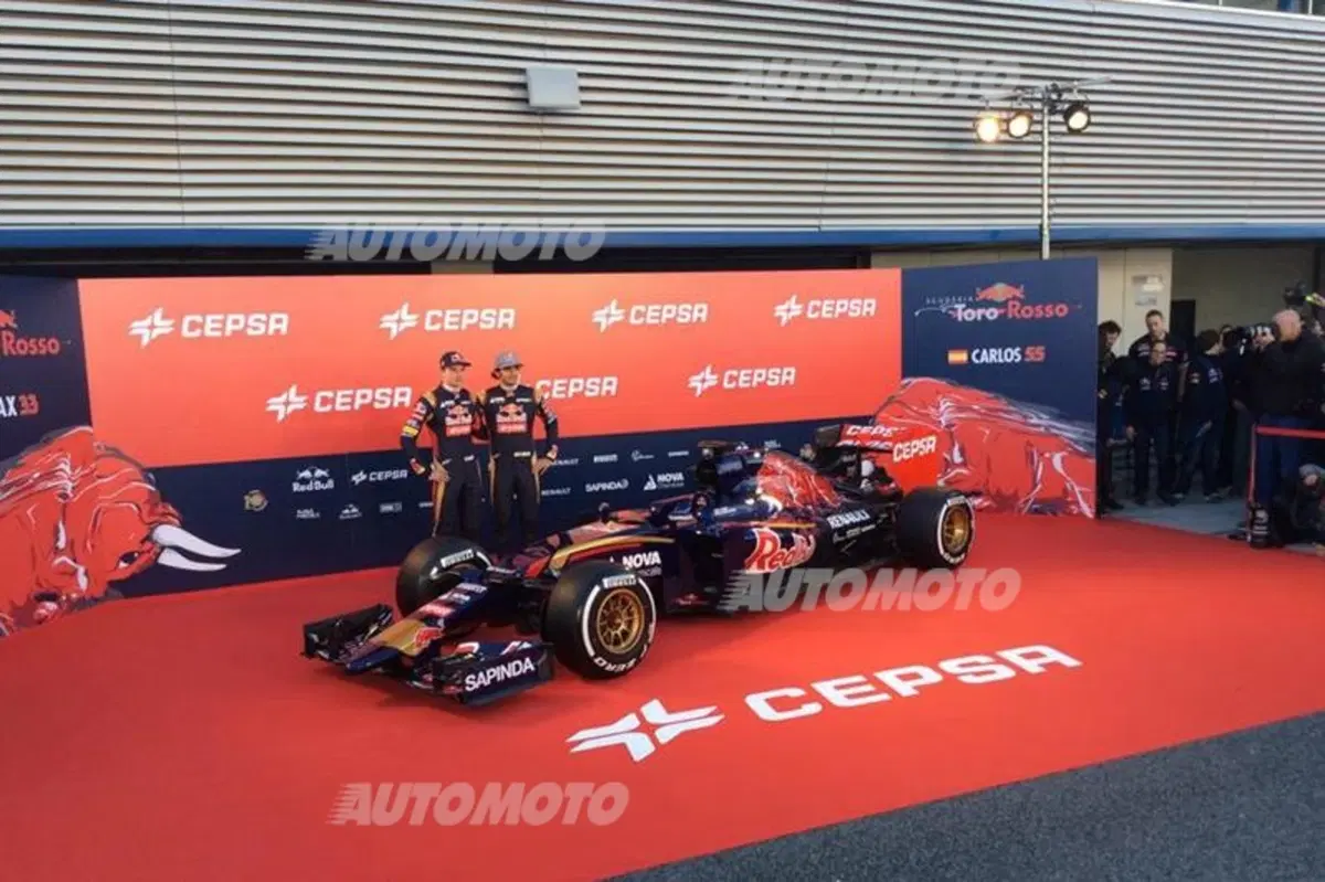 Toro Rosso STR10: la monoposto 2015 per i rookie Verstappen e Sainz (2)