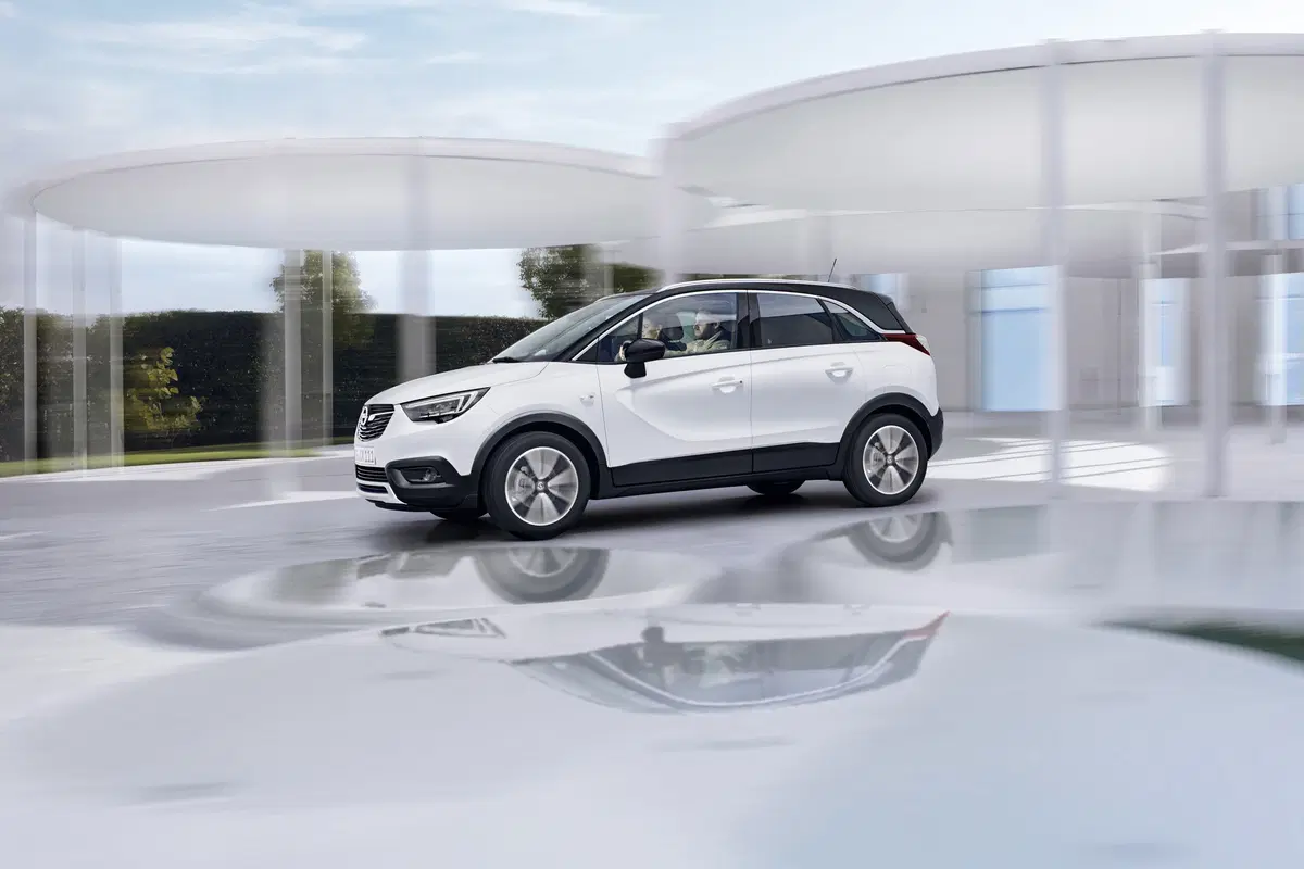Nuova Opel Crossland X: diffuse le immagini ufficiali (5)