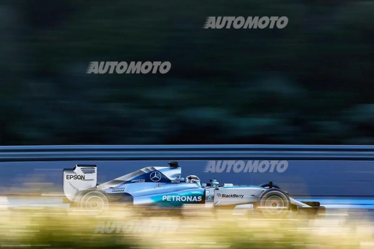 F1: Jerez Day 2, la Ferrari continua ad andare forte (6)