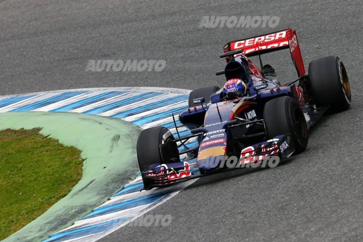F1: Jerez Day 2, la Ferrari continua ad andare forte (15)
