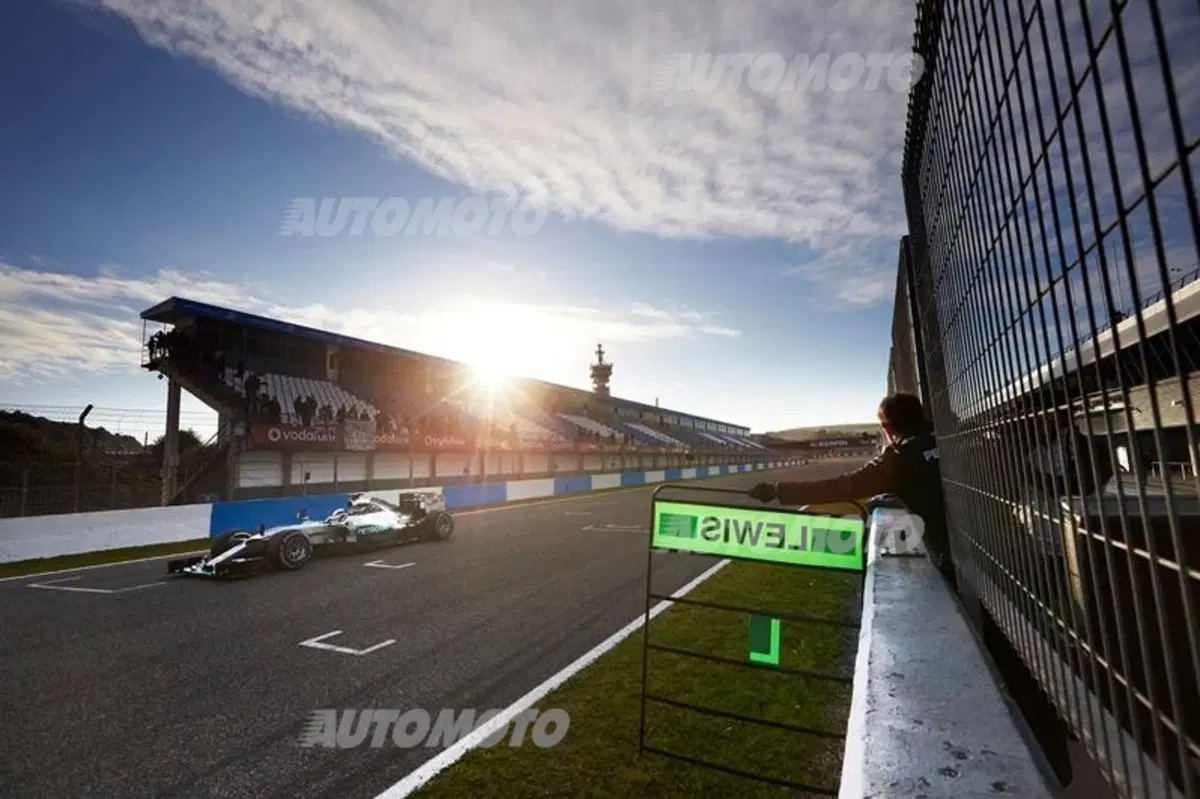 F1: Jerez Day 2, la Ferrari continua ad andare forte (20)