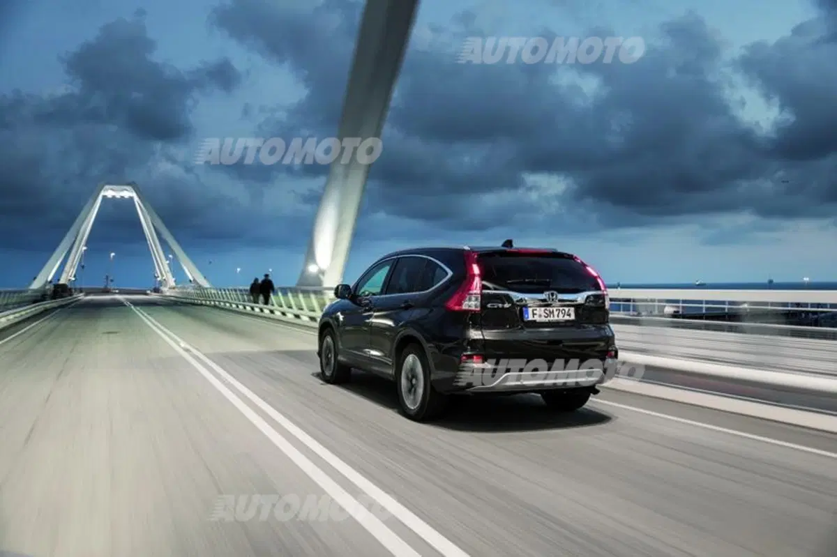 Honda CR-V restyling (18)