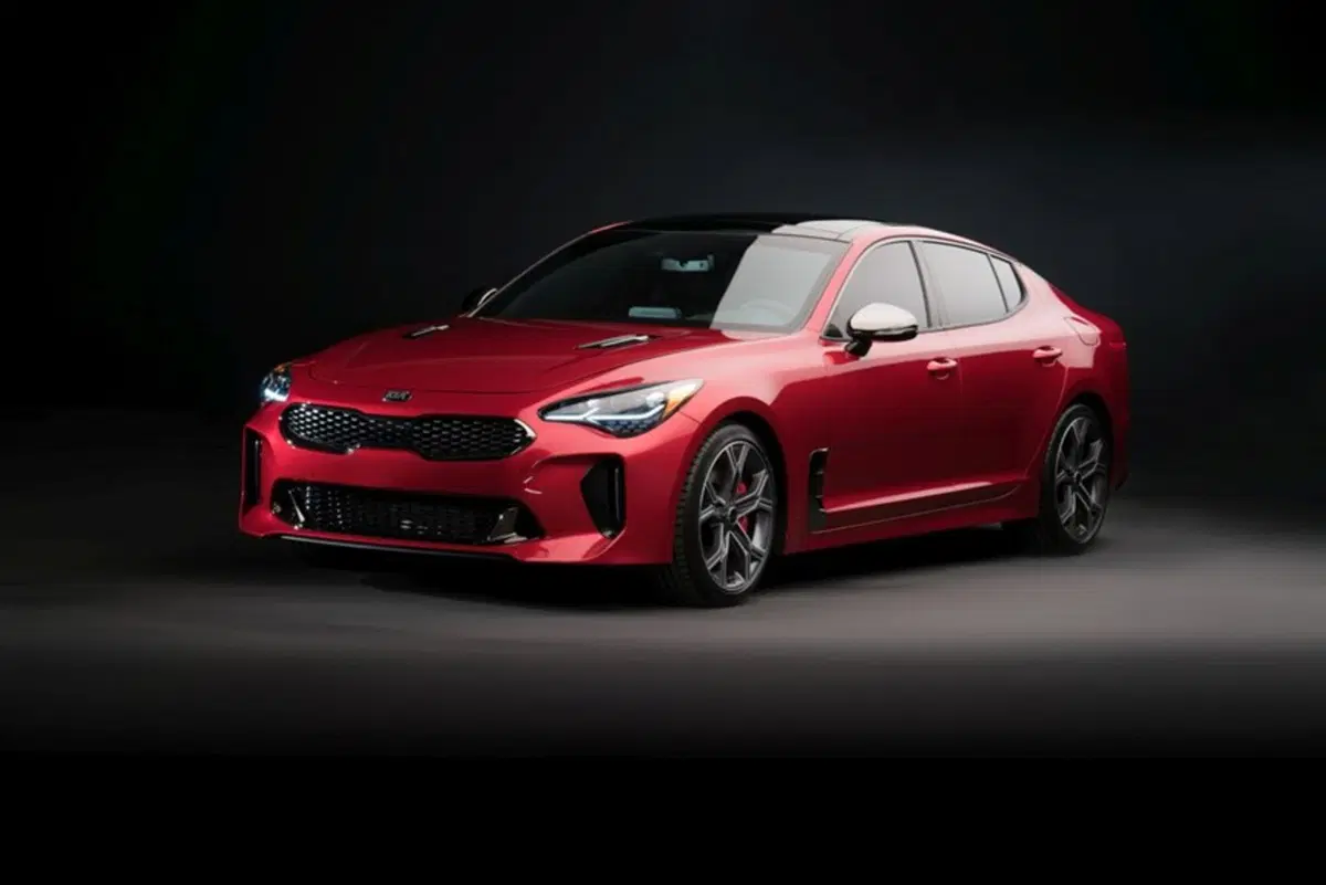 Kia Stinger: ecco il Diesel da 200 CV (21)