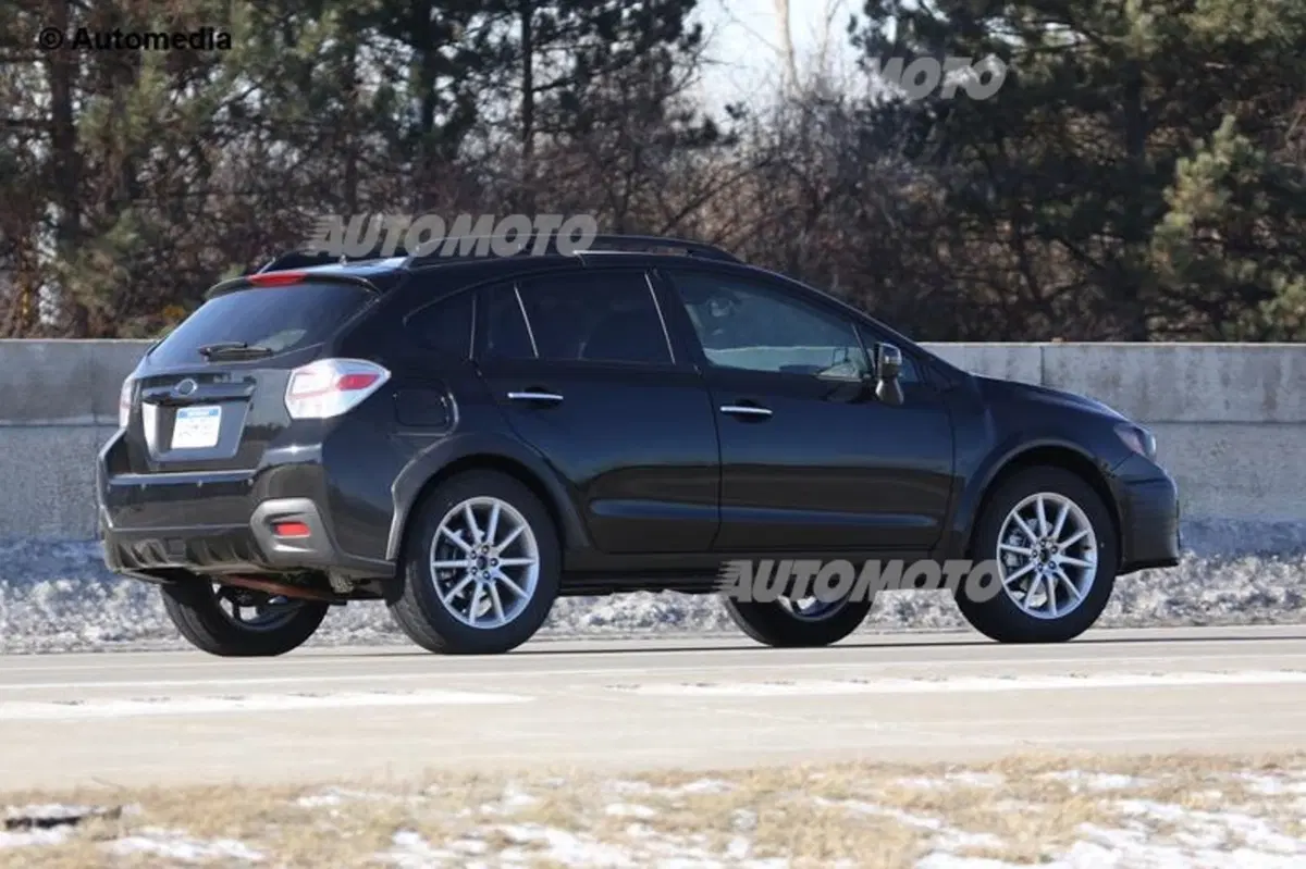 Subaru XV: il restyling è in fase di collaudo (6)