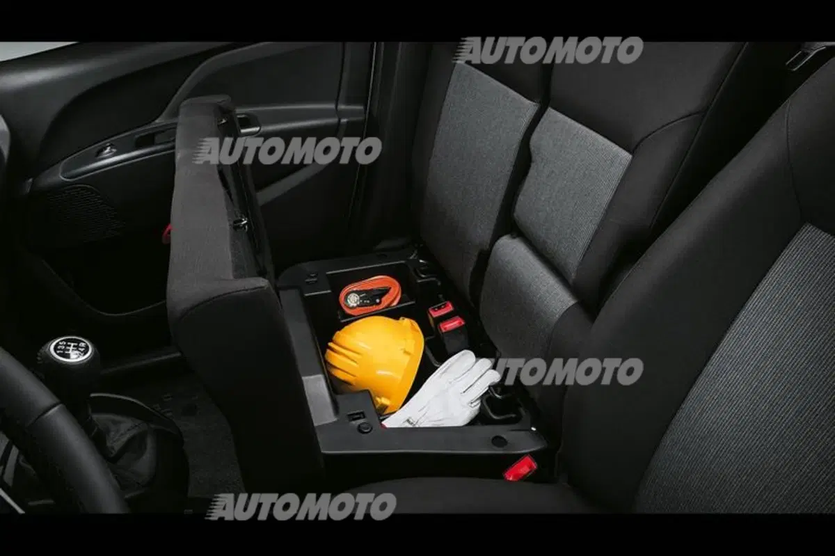 Fiat Doblò restyling (46)