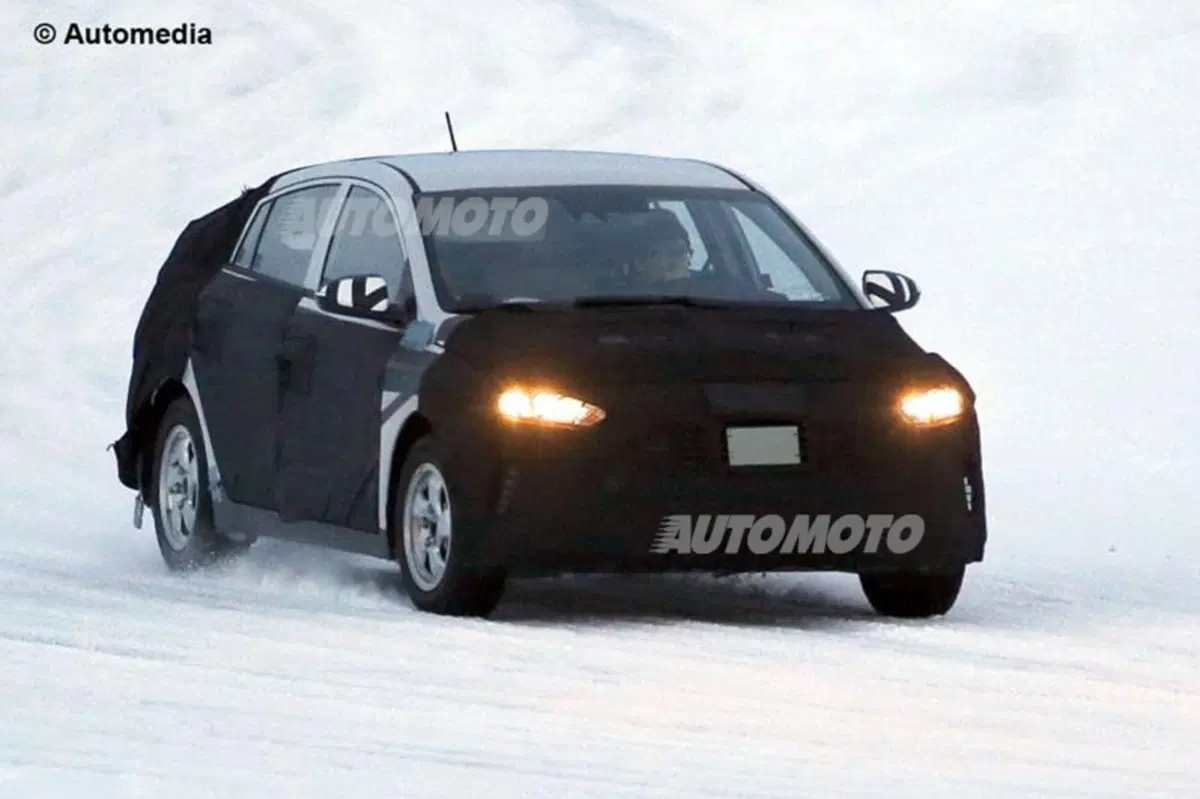 Hyundai al lavoro su un'ibrida. Sarà l'anti-Prius coreana