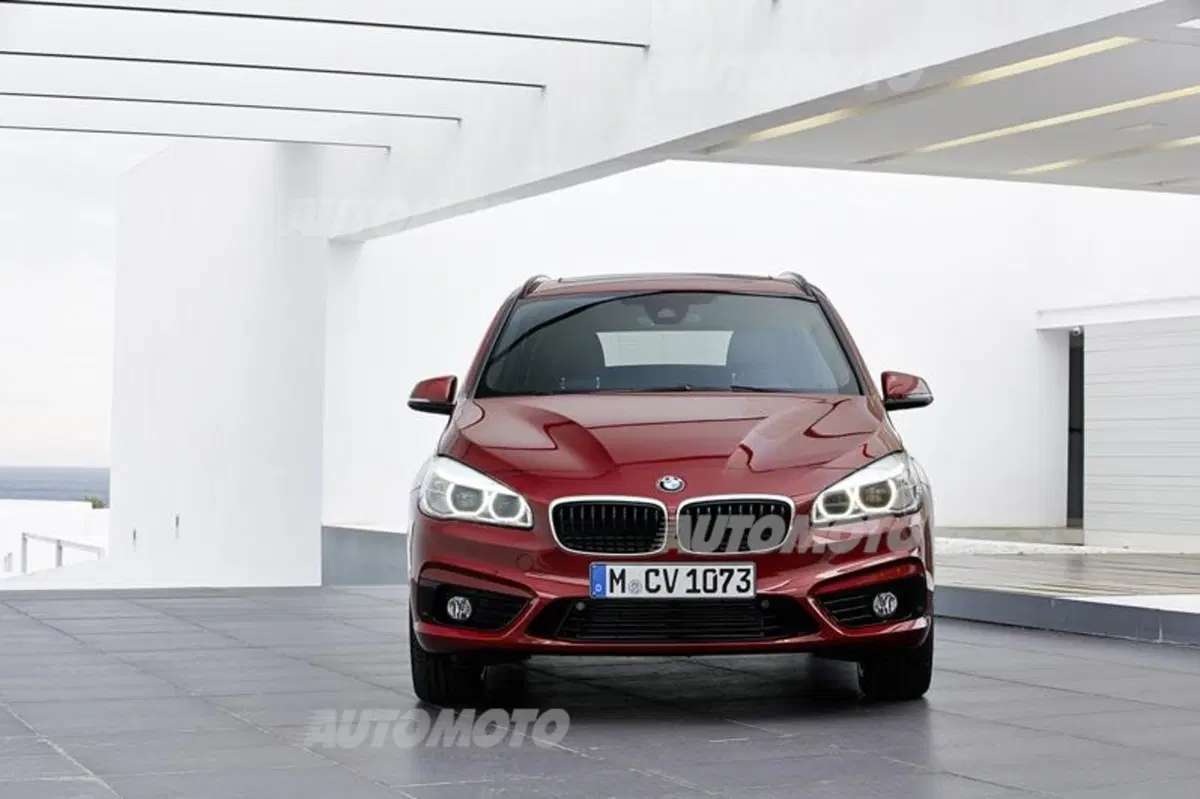 BMW Serie 2 Grand Tourer: cresce fino a 7 posti (20)