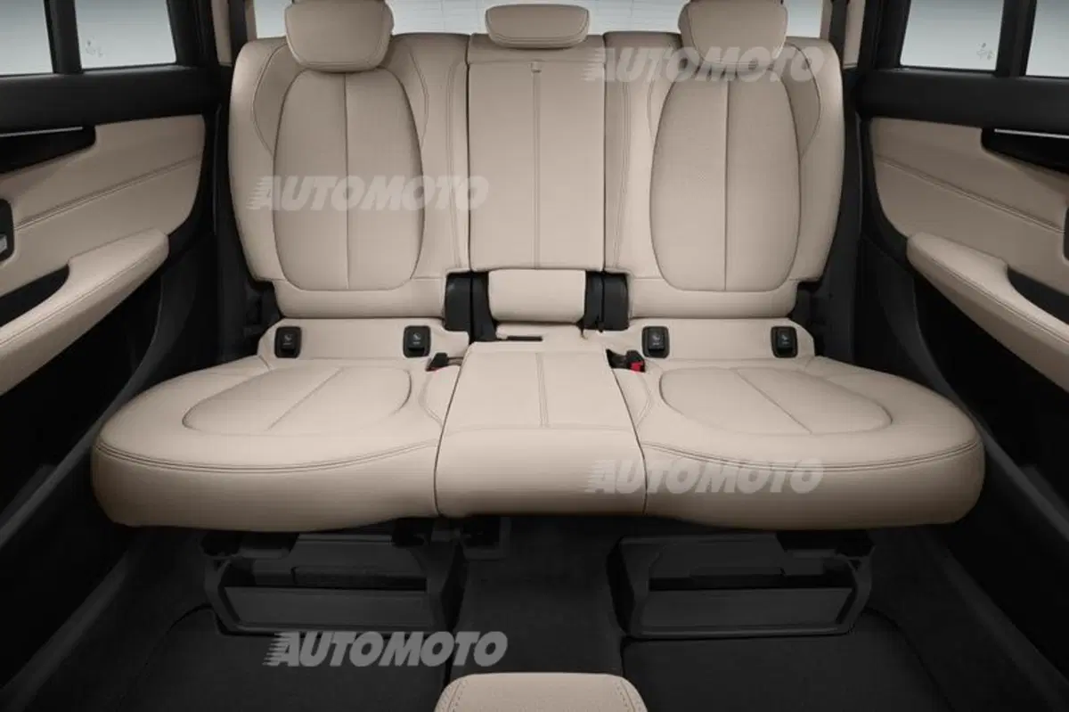 BMW Serie 2 Grand Tourer: cresce fino a 7 posti (42)