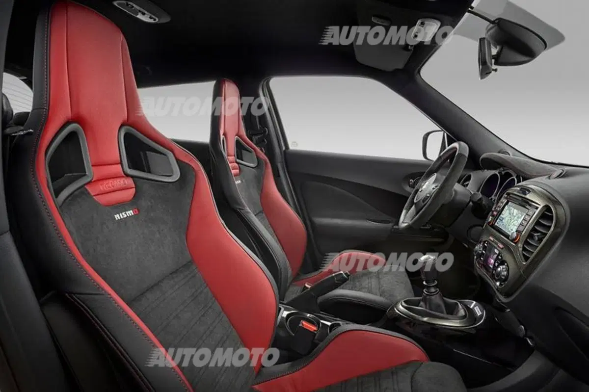 Nissan Juke Nismo RS: i prezzi del SUV tutto pepe (4)