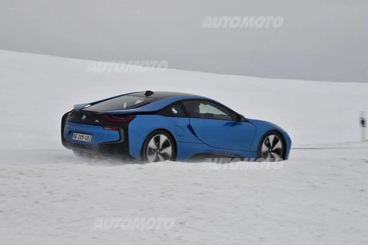 BMW xDrive. Dalla Serie 1 alla i8 (32)