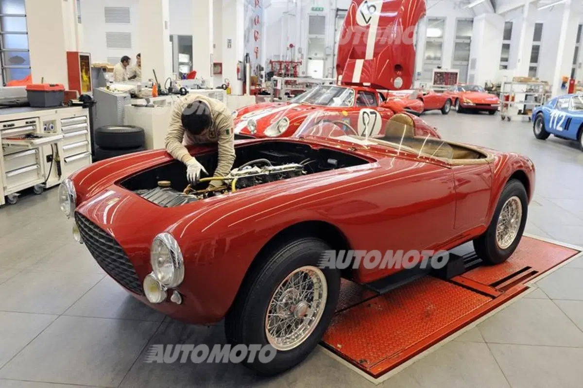 Ferrari 212 Export Coupè: rinasce grazie al dipartimento Ferrari Classiche (7)