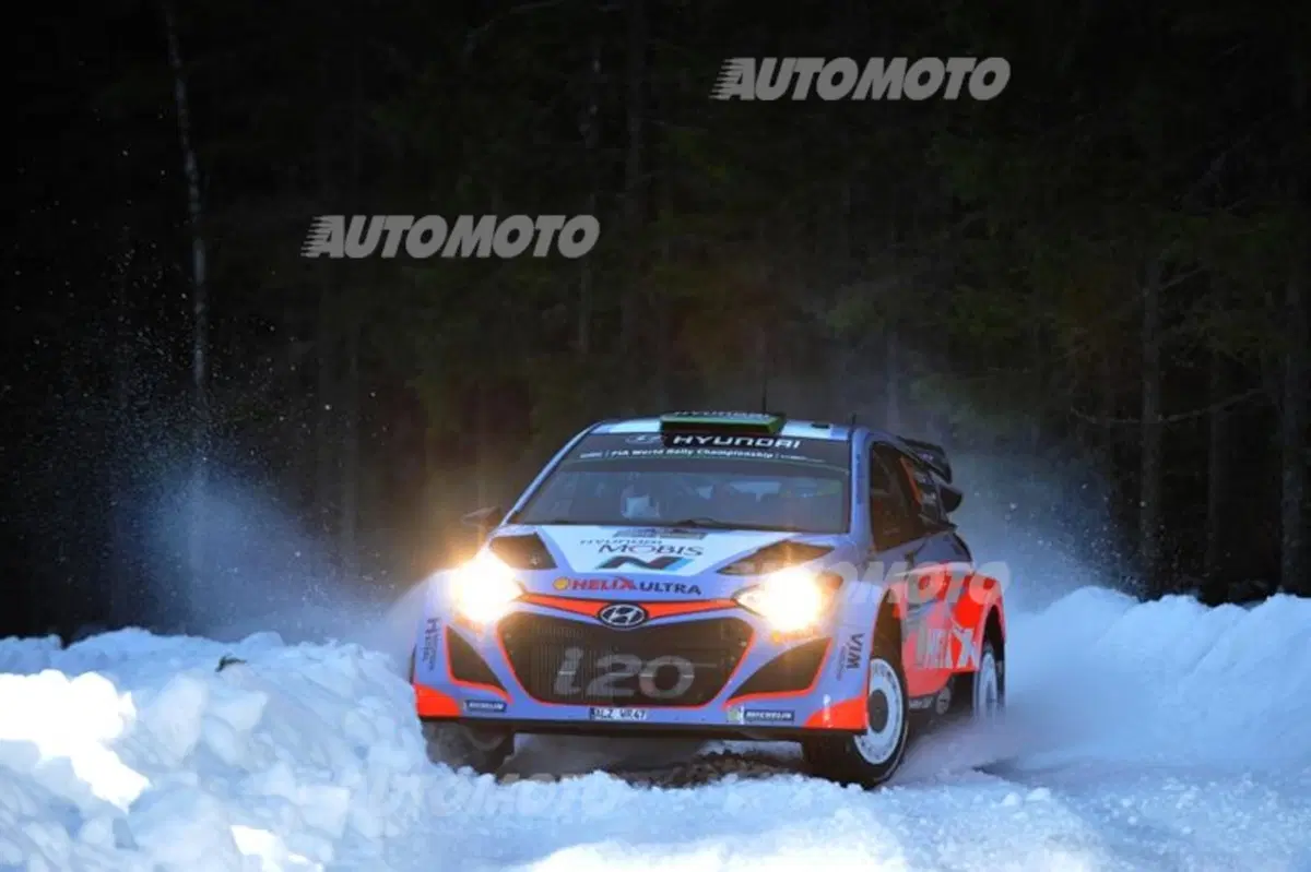 Mondiale WRC 2015: al via la seconda tappa, il Rally di Svezia (13)