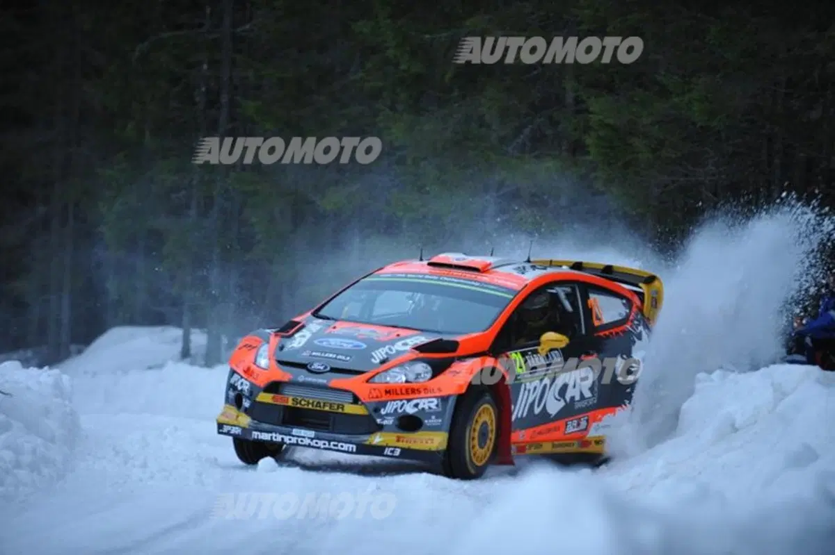 Mondiale WRC 2015: al via la seconda tappa, il Rally di Svezia (15)