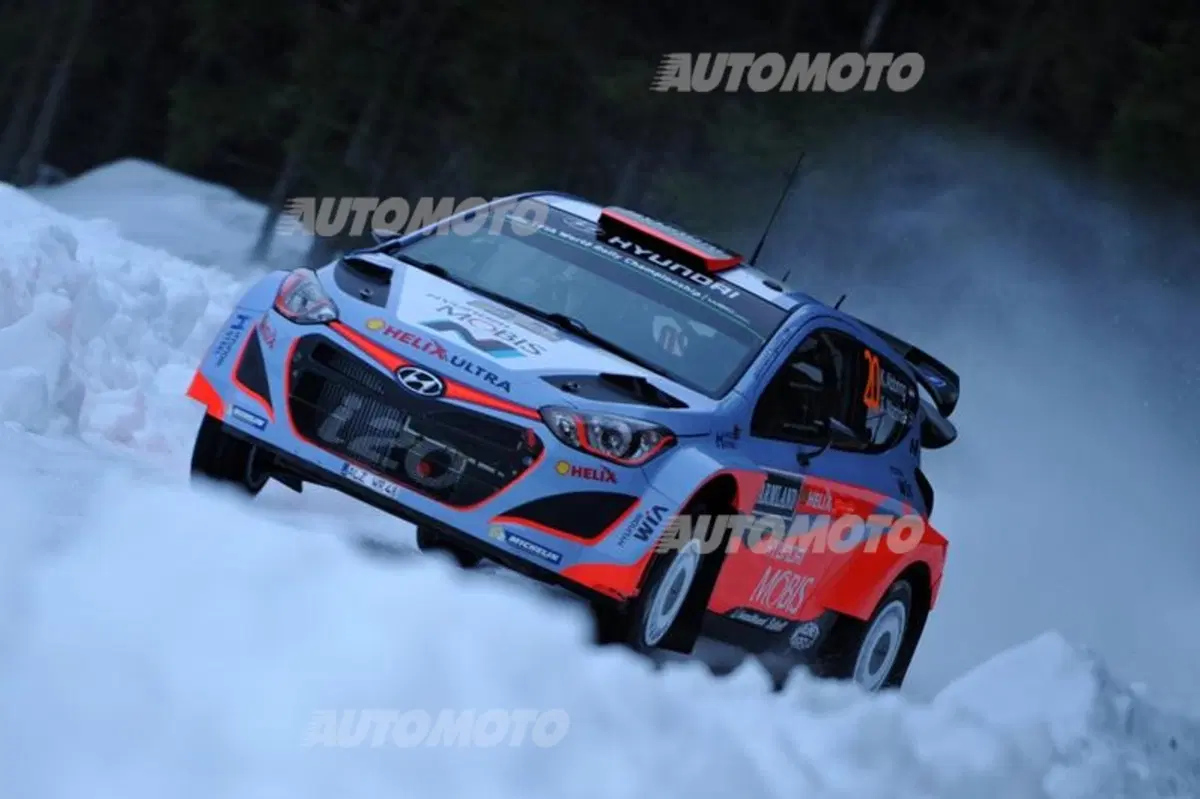 Mondiale WRC 2015: al via la seconda tappa, il Rally di Svezia (17)