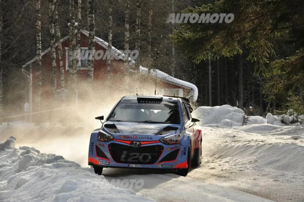 Mondiale WRC 2015: al via la seconda tappa, il Rally di Svezia (22)