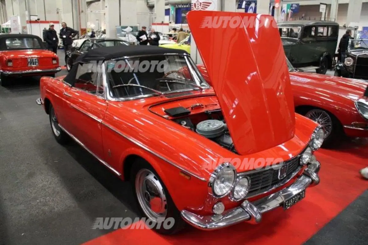 Automotoretrò Torino: le foto più belle in diretta (19)