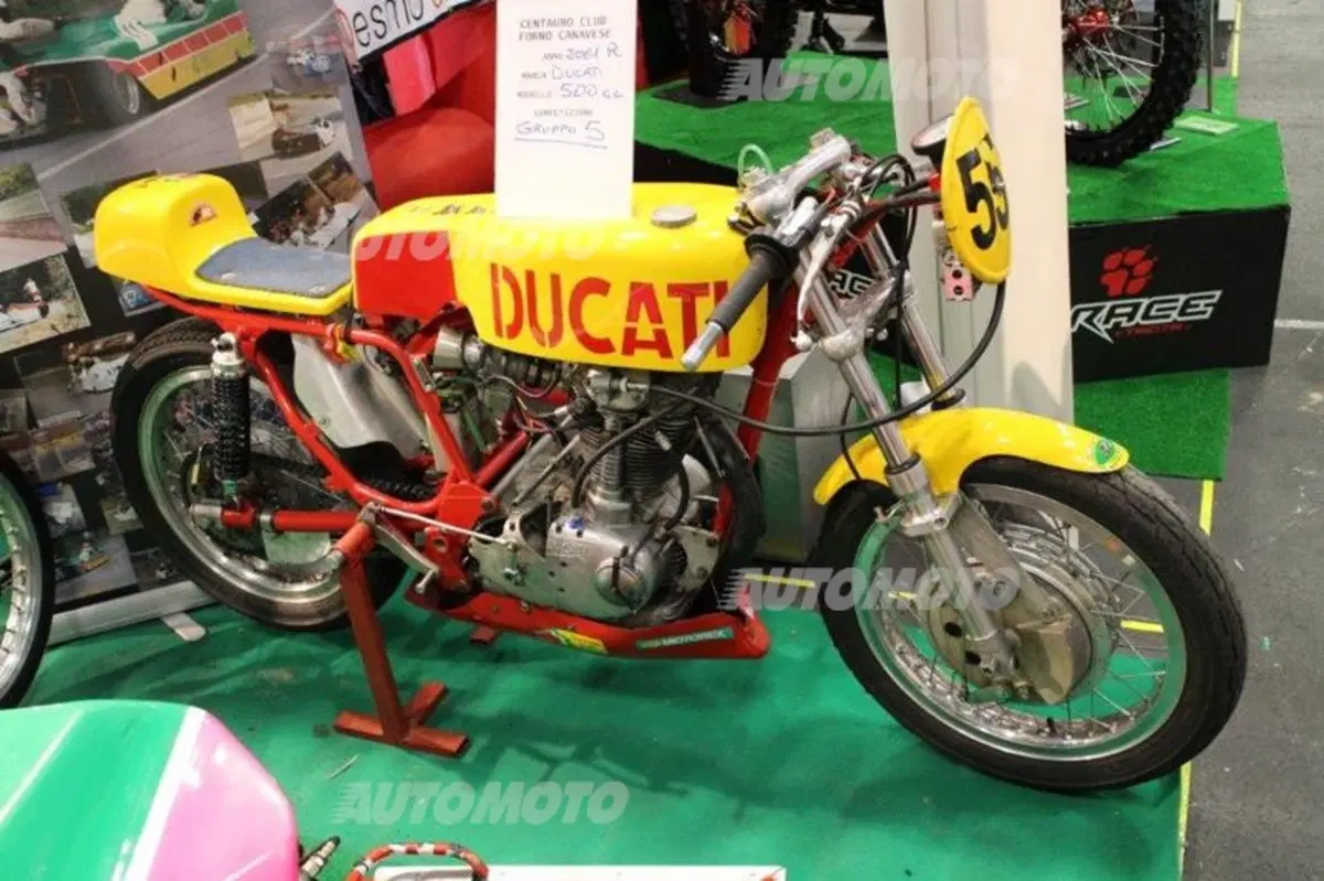 Automotoretrò Torino: le foto più belle in diretta (36)
