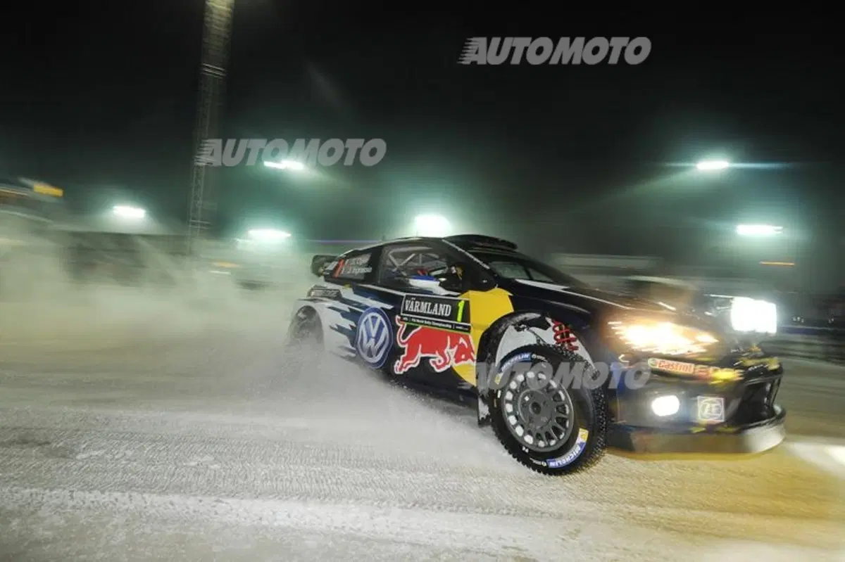 WRC 2015, Svezia, 2a tappa: Neuville (Hyundai) leader della corsa. Dietro le VW