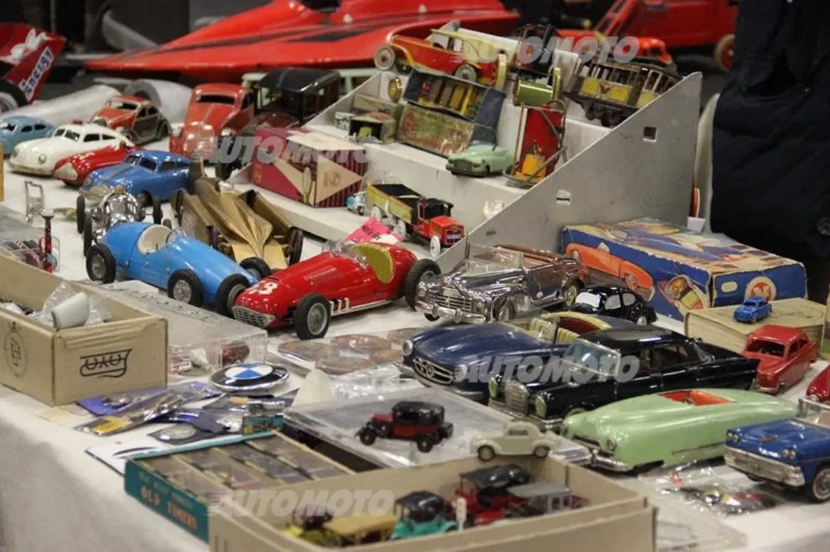 Automotoretrò 2015: il paradiso per gli amanti di auto e moto d'epoca. Il video (33)