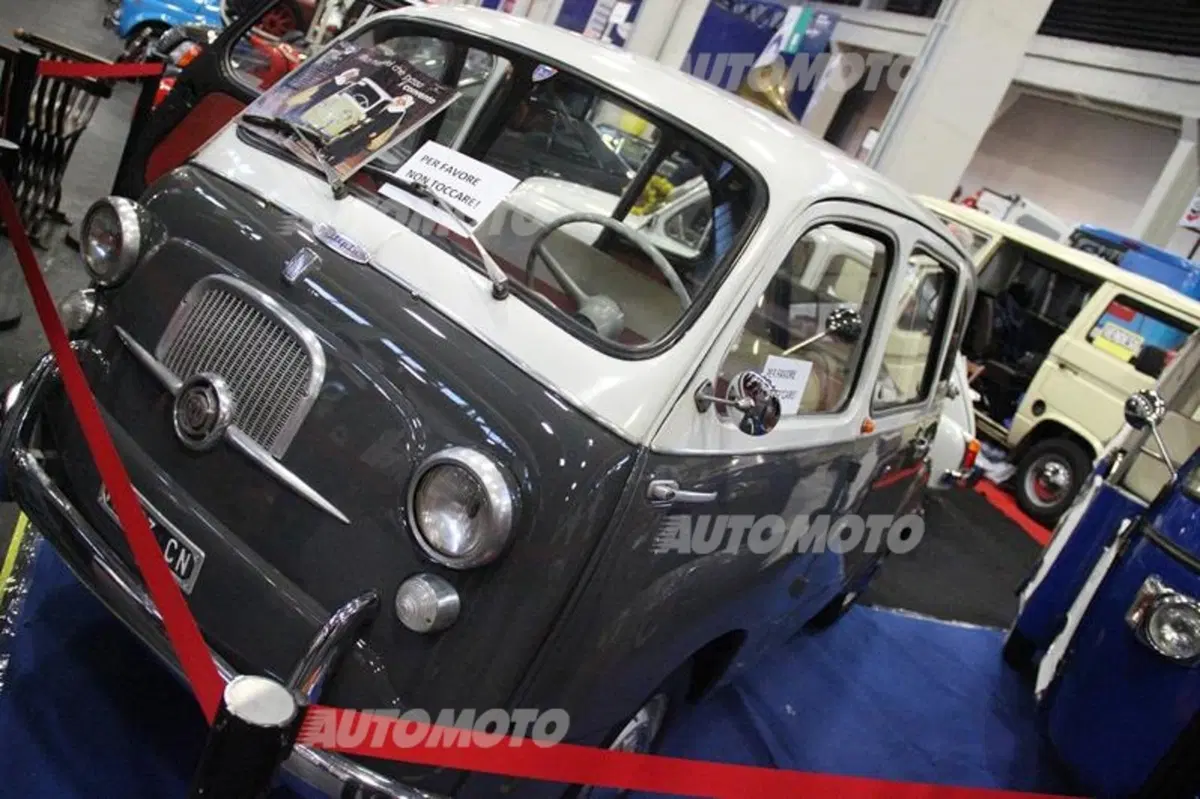 Automotoretrò 2015: il paradiso per gli amanti di auto e moto d'epoca. Il video (38)
