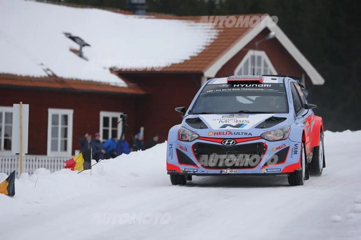WRC 2015, Svezia: clamorosa vittoria in rimonta di Ogier (VW) (3)
