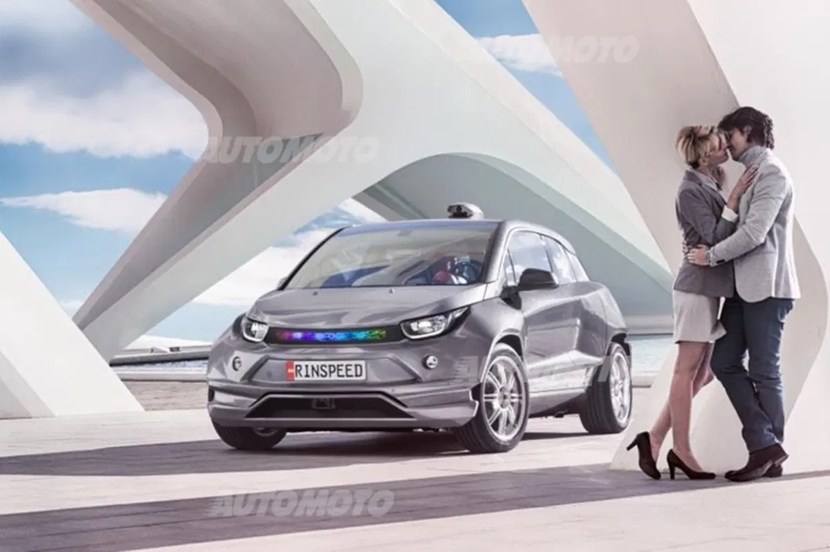 Rinspeed Budii: l'auto con il braccio robotico (2)